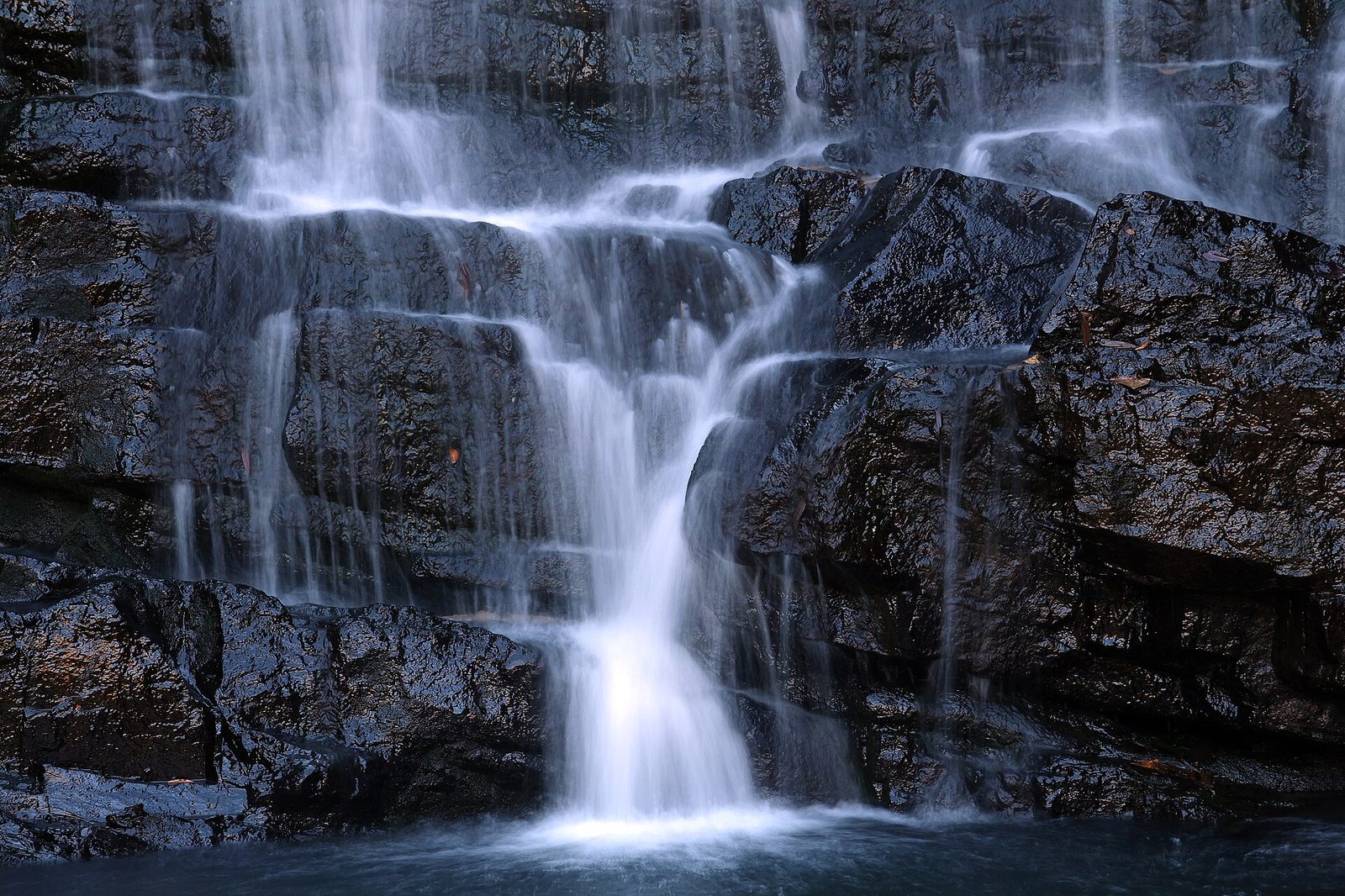 Romantic Retreat in Meghalaya | Chasing Waterfalls and Tracing Rivers